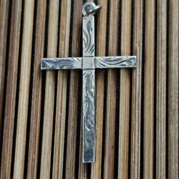 Jewelry - 12k Gold Filled Etched Cross Pendant (Vintage)